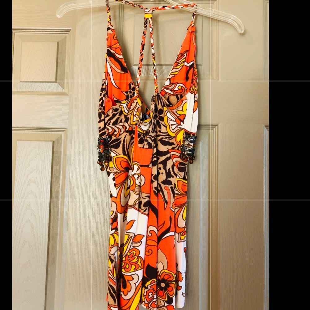 Beautiful beaded Top. - Picture 5 of 5